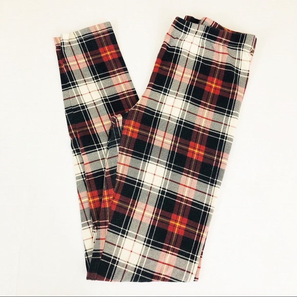 Forever 21 Pants - 4/$25 Sale Forever 21 Plaid Leggings Size M